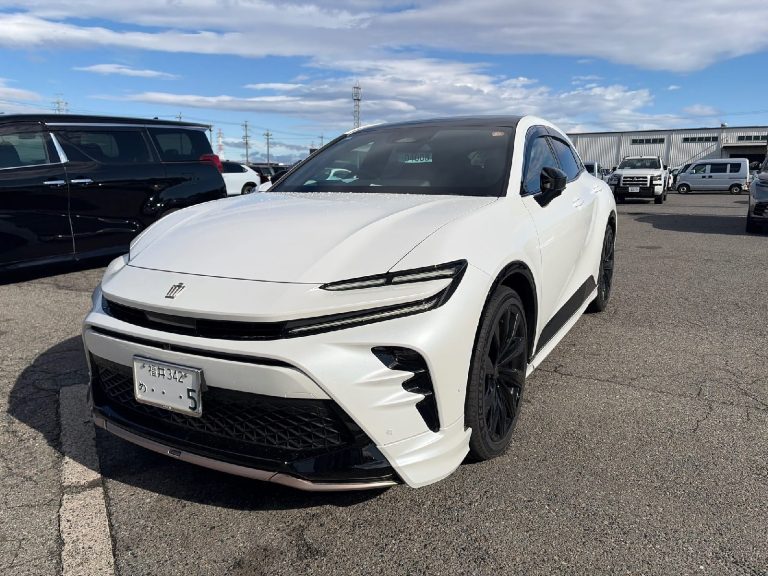 White Toyota Crown Crossover at a Japanese auction lot